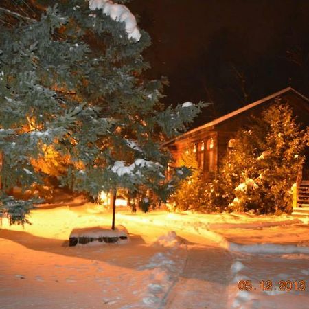 Auberge Alpine Inn Sainte-Adele Luaran gambar