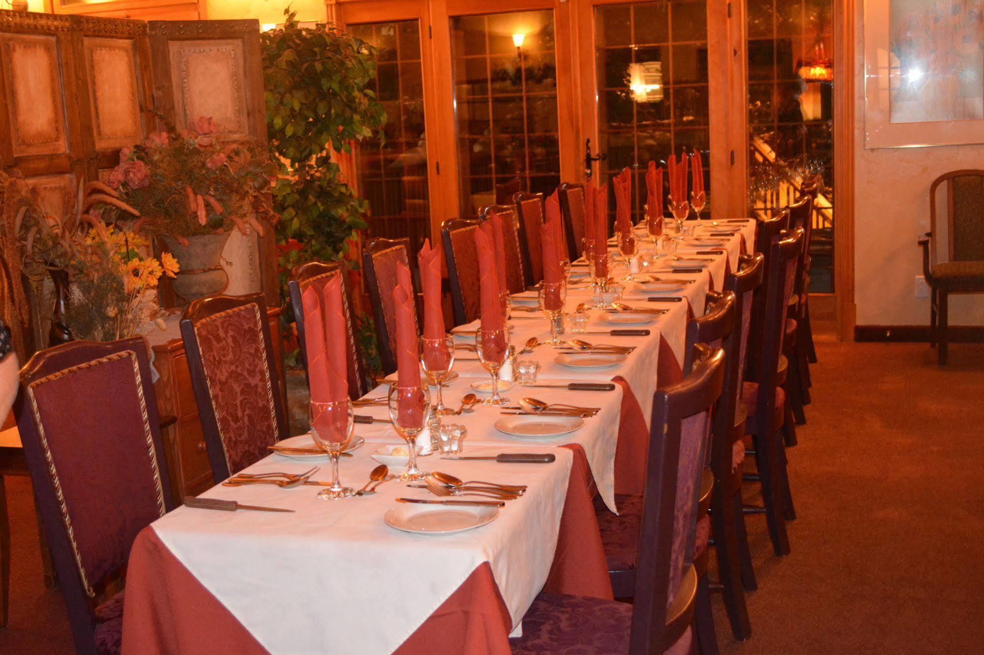Auberge Alpine Inn Sainte-Adele Luaran gambar