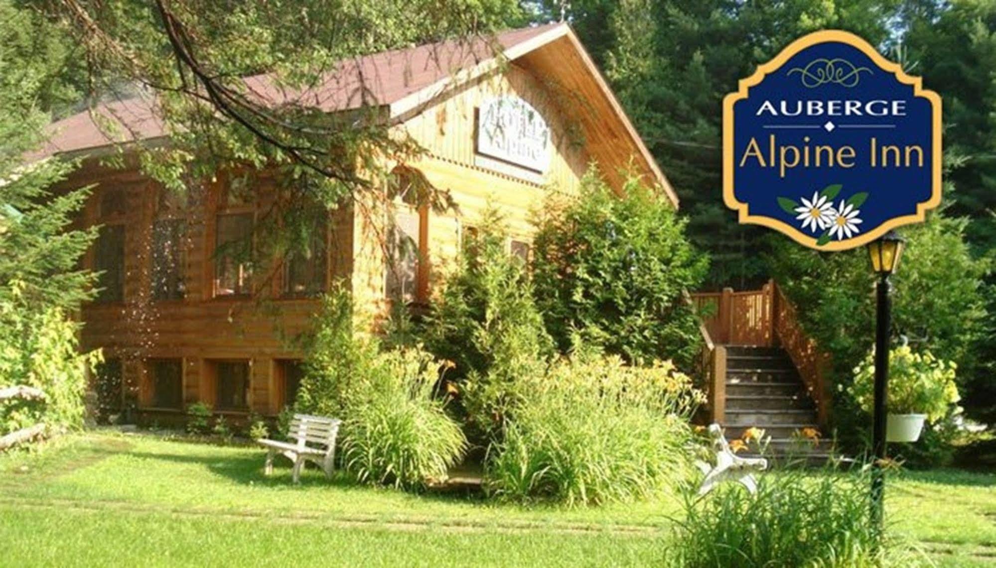 Auberge Alpine Inn Sainte-Adele Luaran gambar