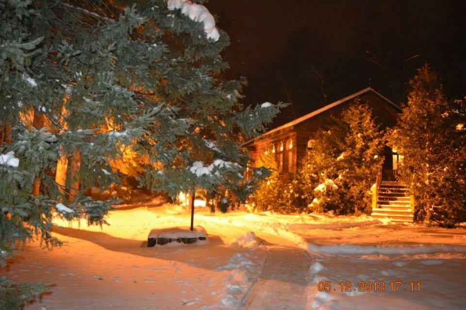 Auberge Alpine Inn Sainte-Adele Luaran gambar